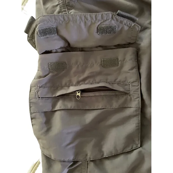 REI Women's Gray Nylon Cargo Hiking Utility Shorts size 6 - Image 4