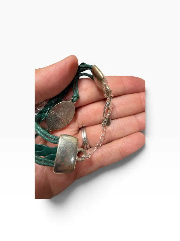 Green Bay Packers Little Earth NFL Multi-Strand Bracelet New - Image 4