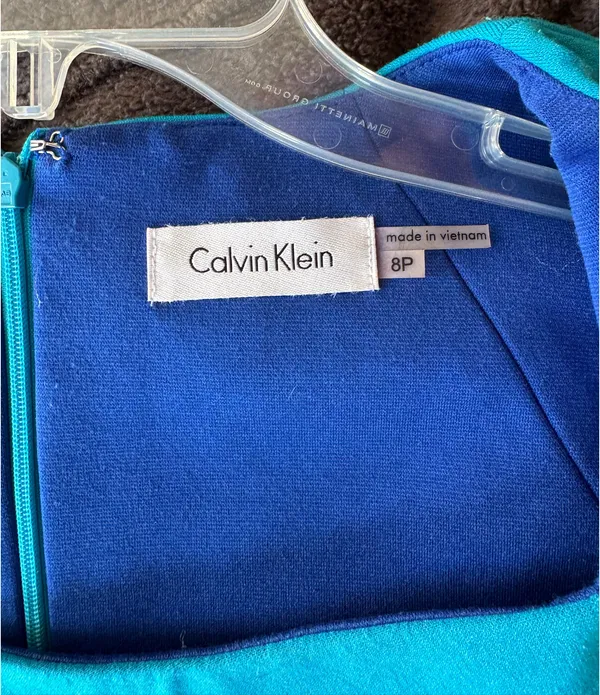 Calvin Klein‎ Side Ruched Horseshoe Neck Sz 8P TEAL Sleeveless Sheath Dress - Image 5