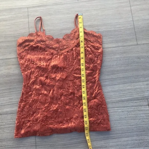 Charlotte Russe Camisole Medium Rust Orange Crinkle Lace Trim Spaghetti Strap‎ - Image 5