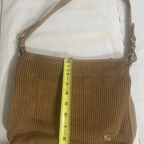 The Sak Brown Woven Straw Shoulder Bag W/ Subtle Gold Glitter Boho Purse - Image 6