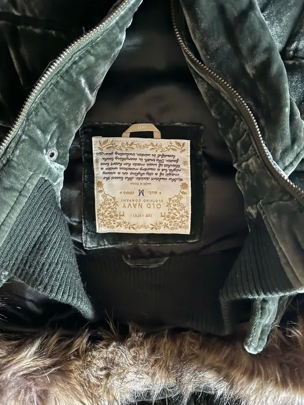 Limited Edition Vintage Old Navy Vest - Image 2