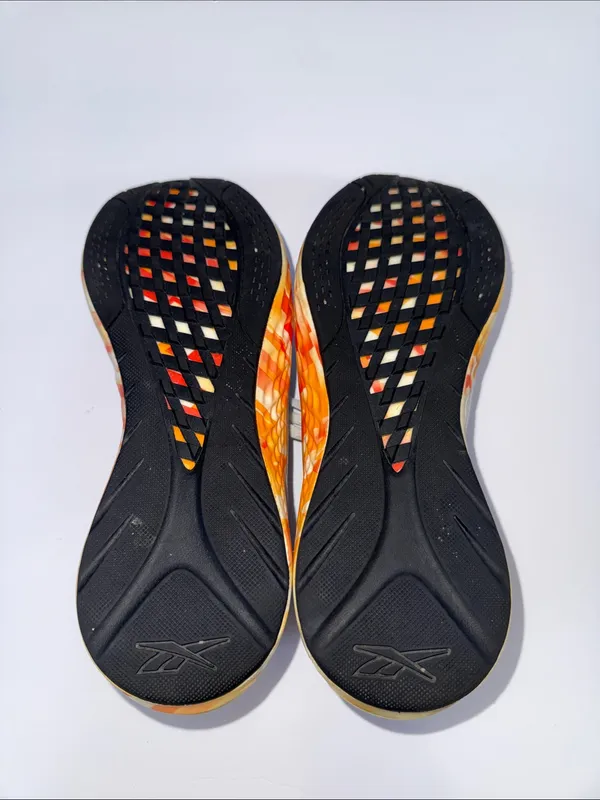 Reebok White Running Sneakers with Orange Yellow Marble Midsole - Image 8