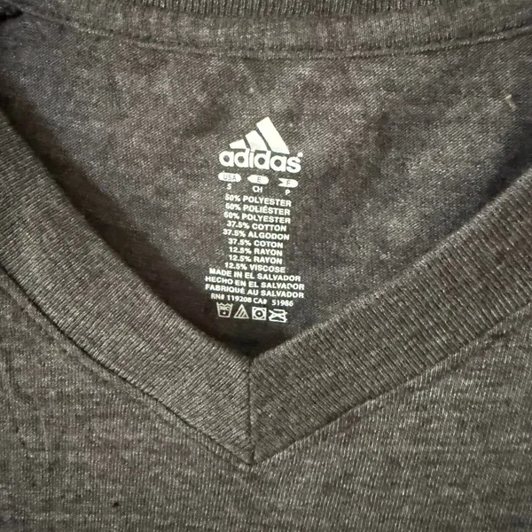 Grey Adidas Short Sleeve T-shirt Womens Small‎ - Image 2