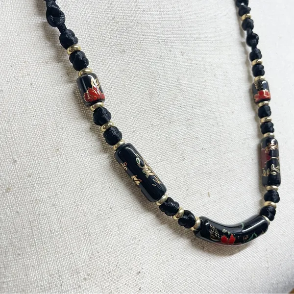 Vintage Black Floral‎ Ceramic Bead Cord Necklace Witchy Goth Romantic - Image 7