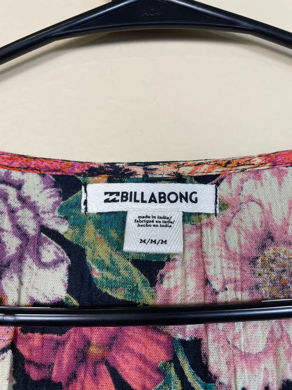 Billabong Women’s Floral Print Multicolor V-Neck Tie Back Short Sleeve Dress - Image 7