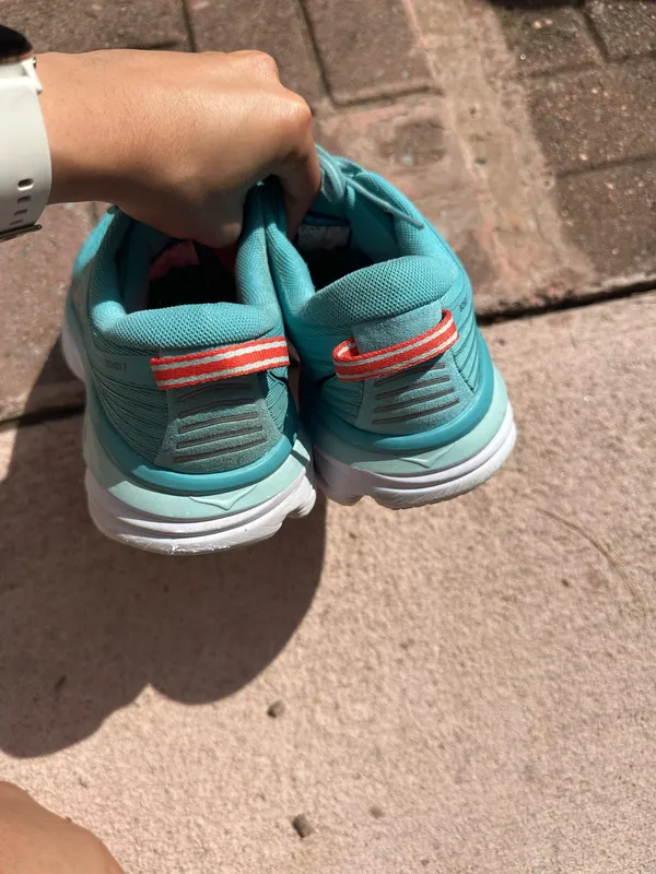 Hoka Bondi 7 turquoise and white Women’s 9 - Image 9