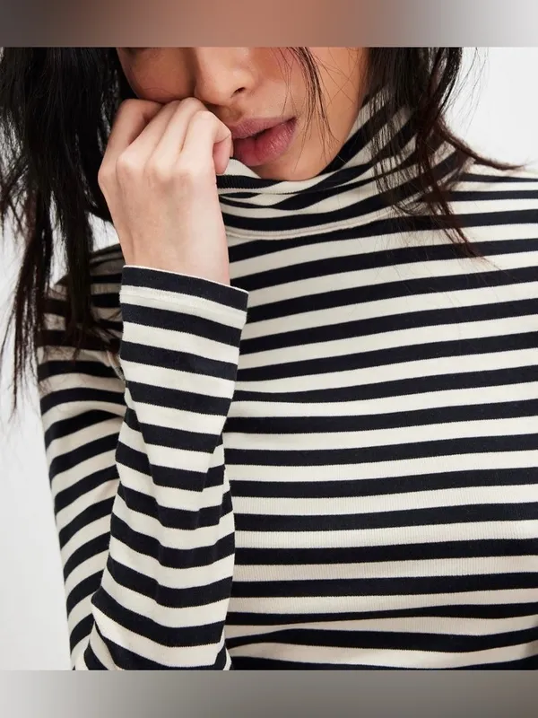 NWOT Free People We The Free Good Good Stripe Turtleneck- black ivory combo - XS - Image 4