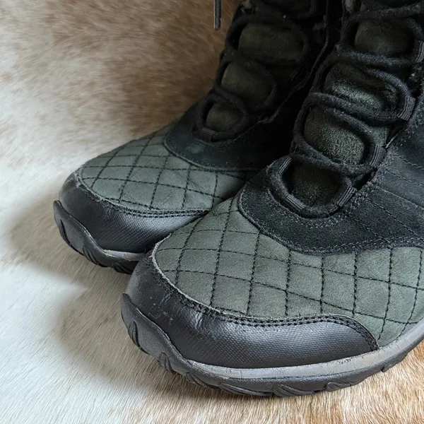 Patagonia Laceup Boots Size 8‎ B83 - Image 3
