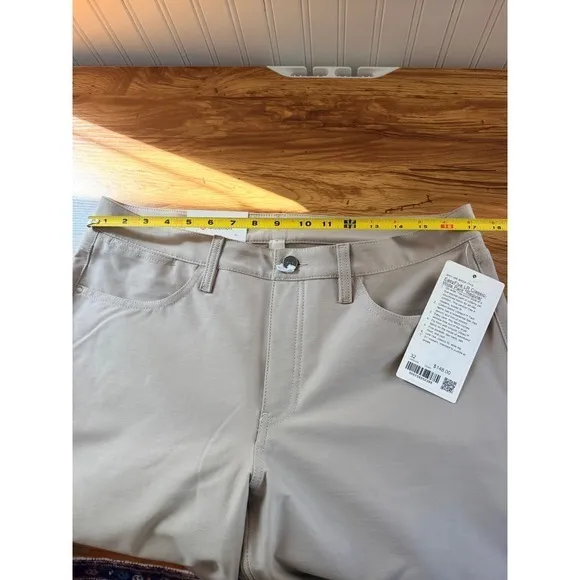 Lululemon EasyFive Low-Rise Classic Wide Pant Utilitech Twill Downtown Tan 32 - Image 7