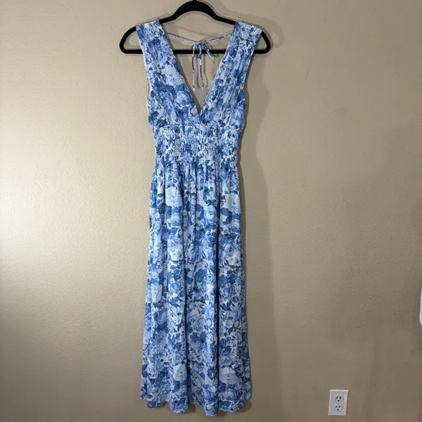 Abercrombie & Fitch Blue and White Floral Maxi Sundress Sz S Cottagecore Beach - Image 7