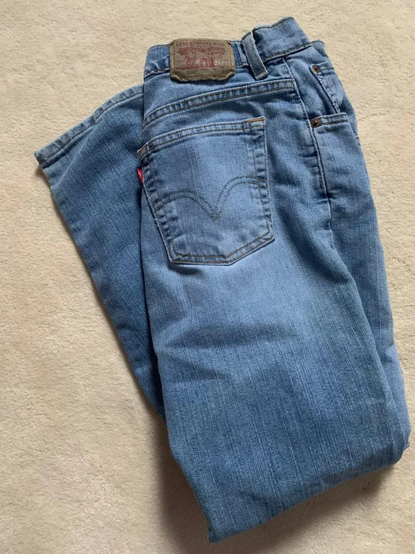 Levi's Vintage 550 Mom Jeans - Image 2