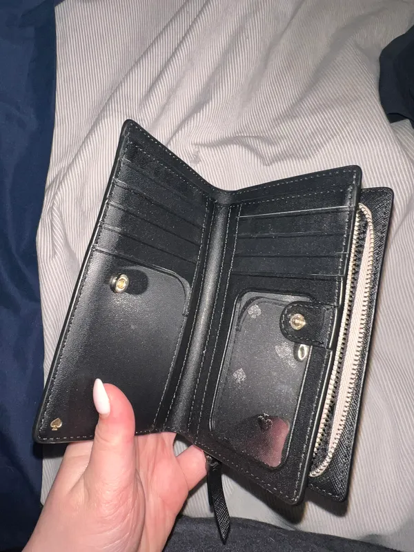 Wallet - Image 2