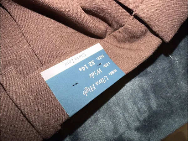Abercrombie & Fitch Curve Love A&F Sloane Tailored Wide Leg Pant in Dark Coffee - Image 11