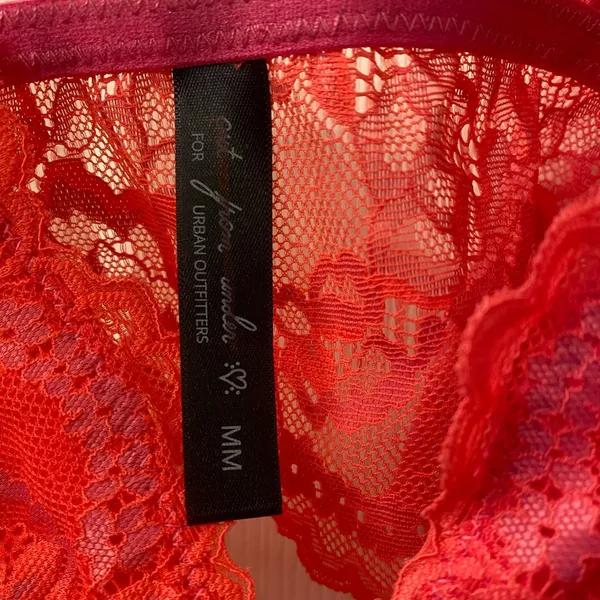 Urban outfitters Lace Bralette in Vibrant Red size medium - Image 5