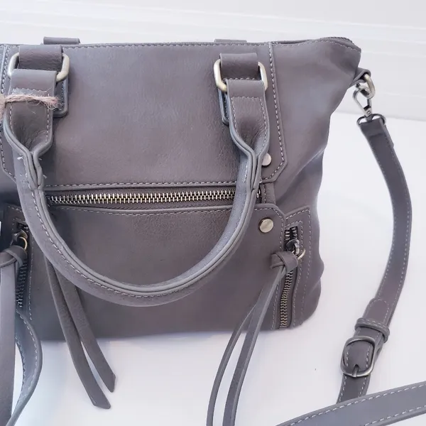 Antik Kraft Tassel Crossbody Bag - Image 4