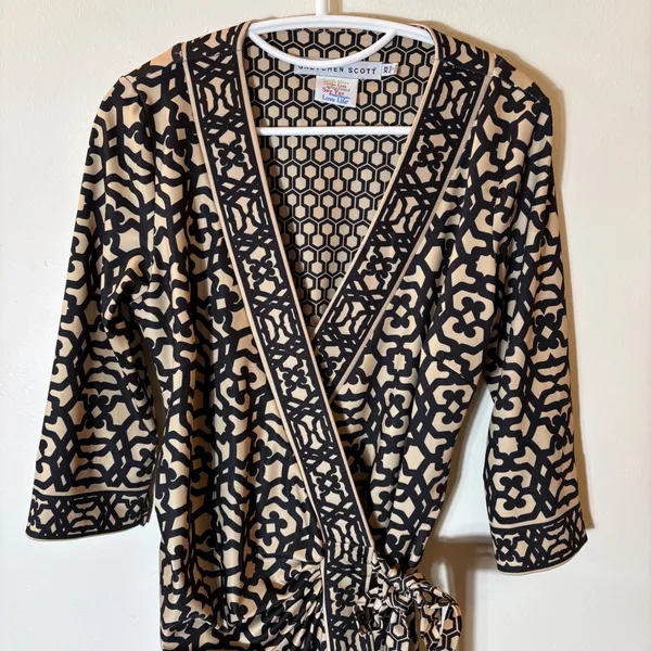 Gretchen Scott 3/4 Sleeve Jersey Wrap It Up Dress in Rio‎ Print Size XS - Image 2
