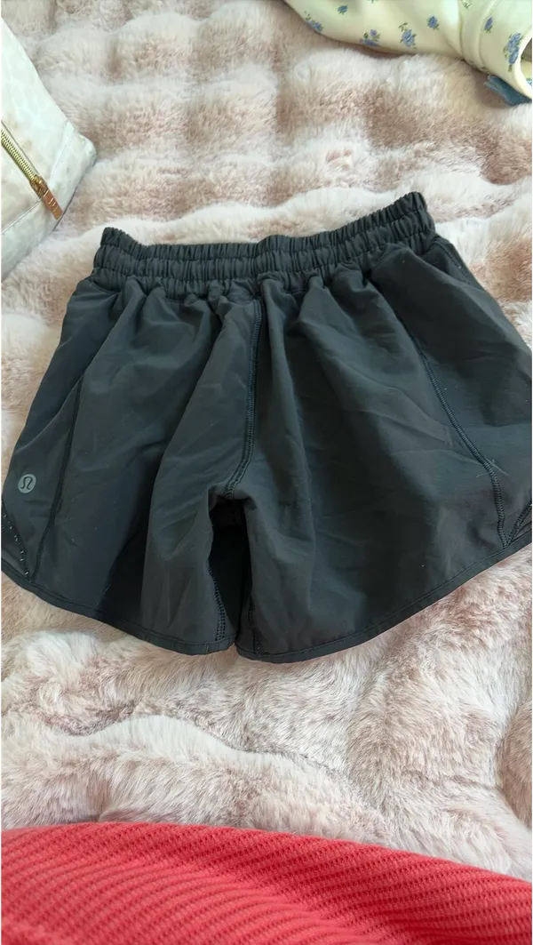 Lululemon shorts - Image 3
