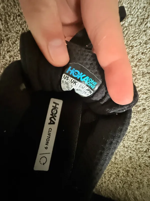 HOKA Clifton 9 women’s 8.5 - Image 6