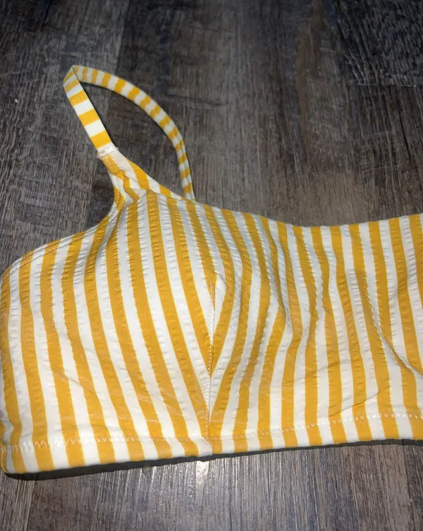 Lululemon Bikini Top - Image 3