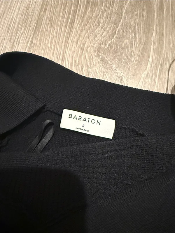 Aritzia Babaton sculpt knit cross tank top black size small - Image 4