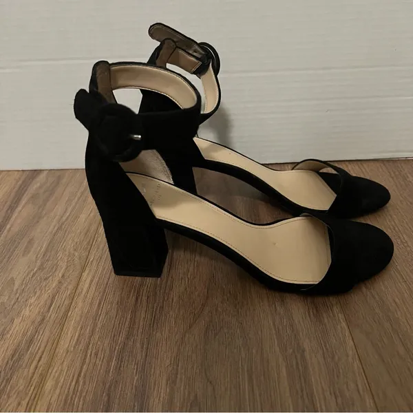 Marc Fisher LTD Black‎ Suede Block Heel Sandals Size 8M - Image 5