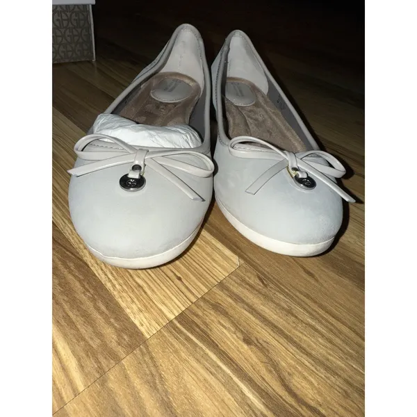 Giani Bernini Womens Sz 8 Ballet Flats Shoes Odeysagry Stone‎ Gray Memory Foam - Image 9