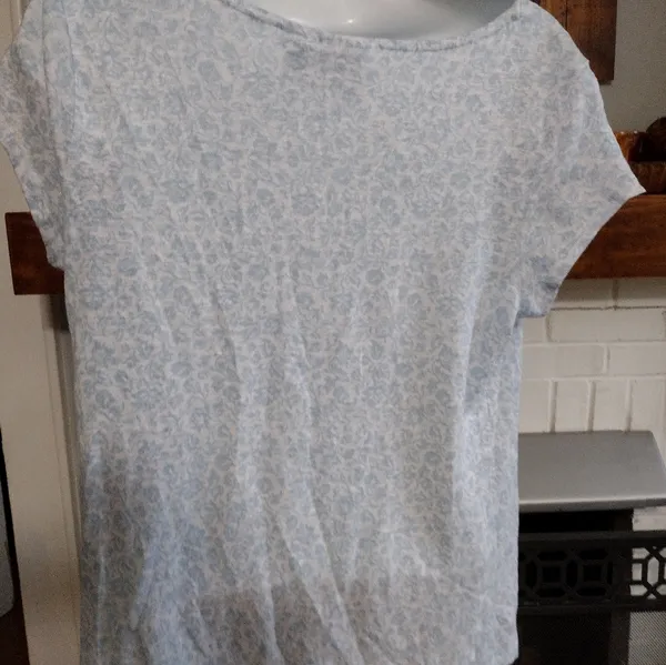 Joie 100% Soft Linen White Blue Ditsy Floral Cap Sleeve Drape Slub Knit Blouse - Image 4