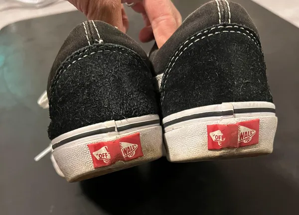 Sneakers - Image 3