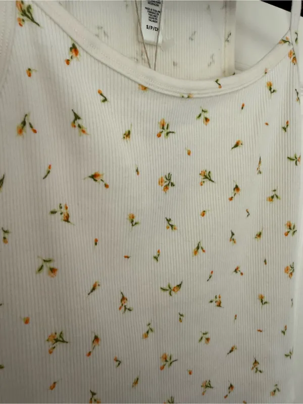 NWT Skims Cotton Rib Cami Marigold Rosebud Print White Crop Size Small - Image 4