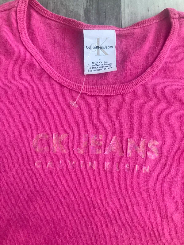 Calvin Klein Vintage  Hot Pink Crop - Image 2