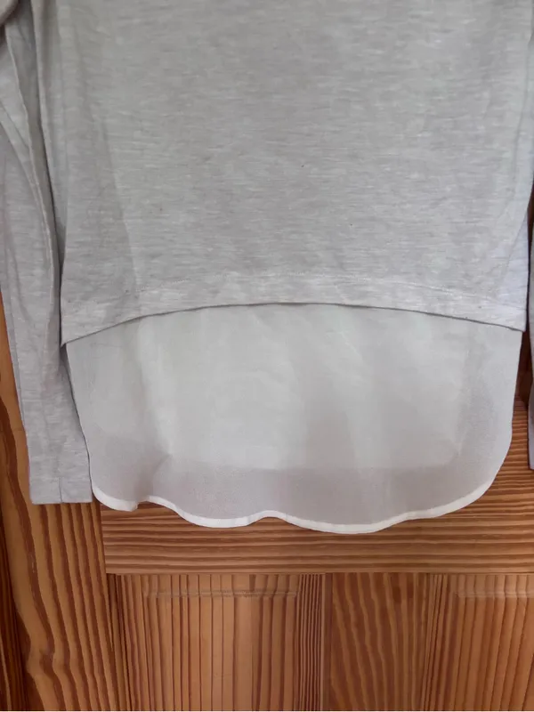 Old Navy Beige V-Neck Long Sleeve Top - Image 5