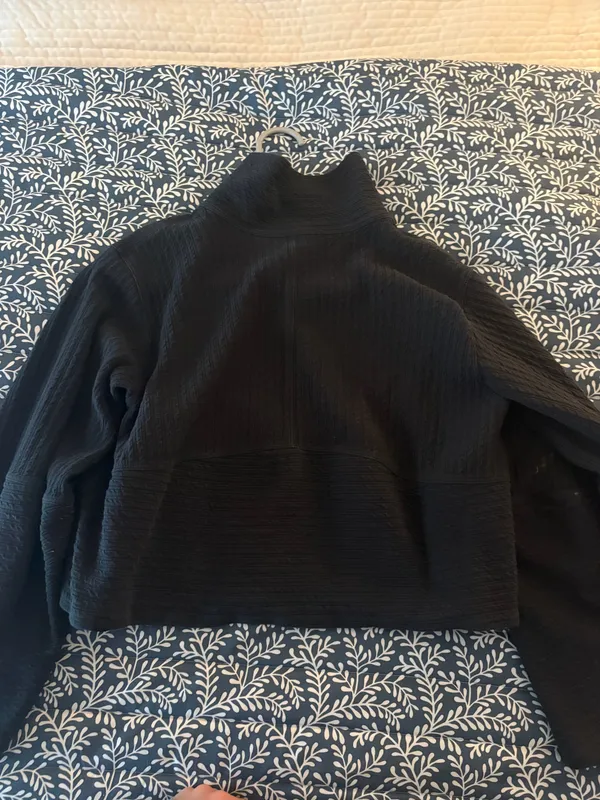 Lululemon Full-Zip Jacket - Image 5