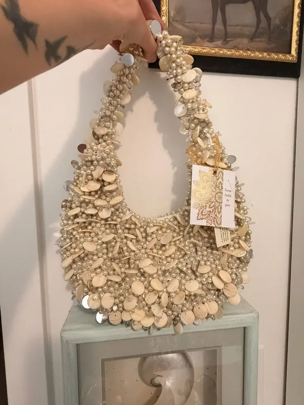Handmade Pretty Coastal Mermaidcore Pearl & Seashell Beaded Hobo Shoulder Bag - Image 2
