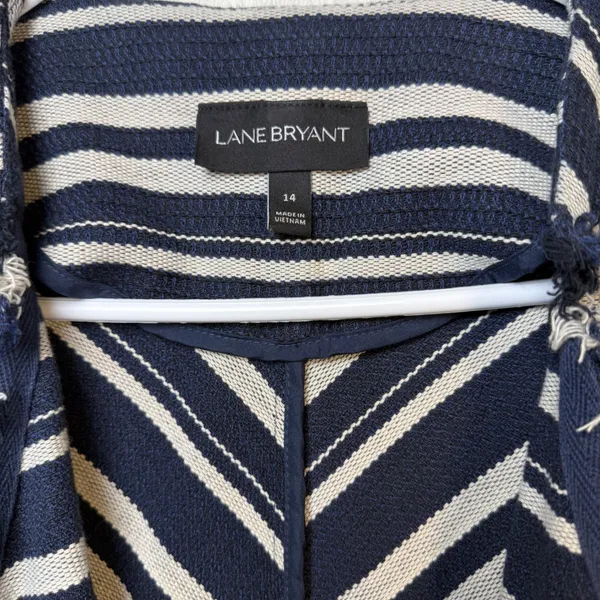 Lane Bryant Women's Navy Cream Striped‎ Open Front Fringed Jacket Size 14 - Image 3