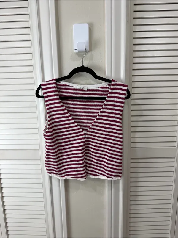 Aritzia Wilfred Basque Sweater Vest - Image 7