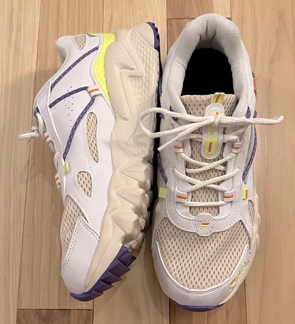 FILA Womens Territory Sneakers Size 8.5 - Image 3