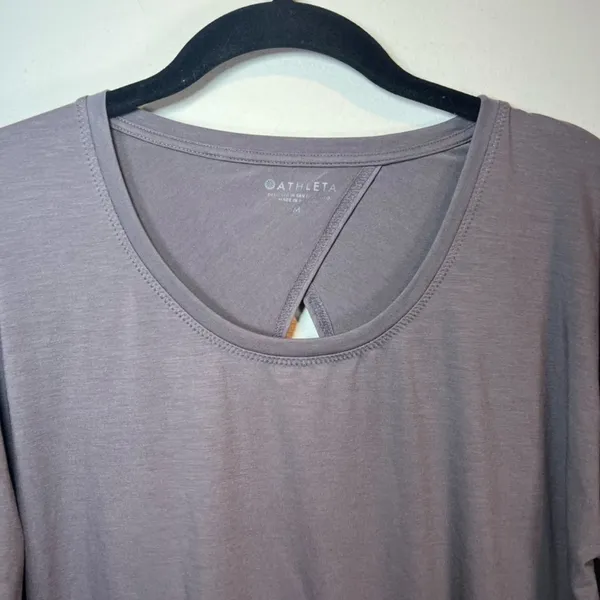Athleta Essence Open Twist Back Shirt Top Gray Long Sleeves Athletic Sporty Med - Image 5