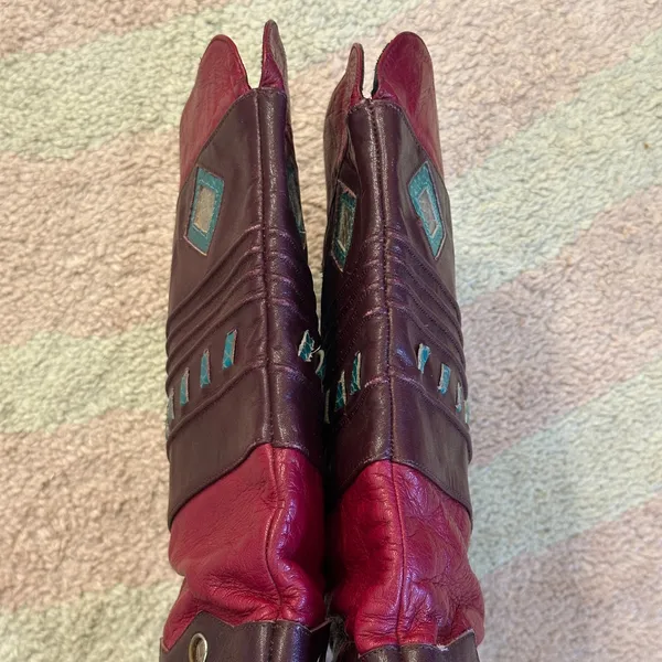 Vintage 80s Vita Mori Burgundy Geometric Western Revival Art‎ Deco Leather Boots - Image 7