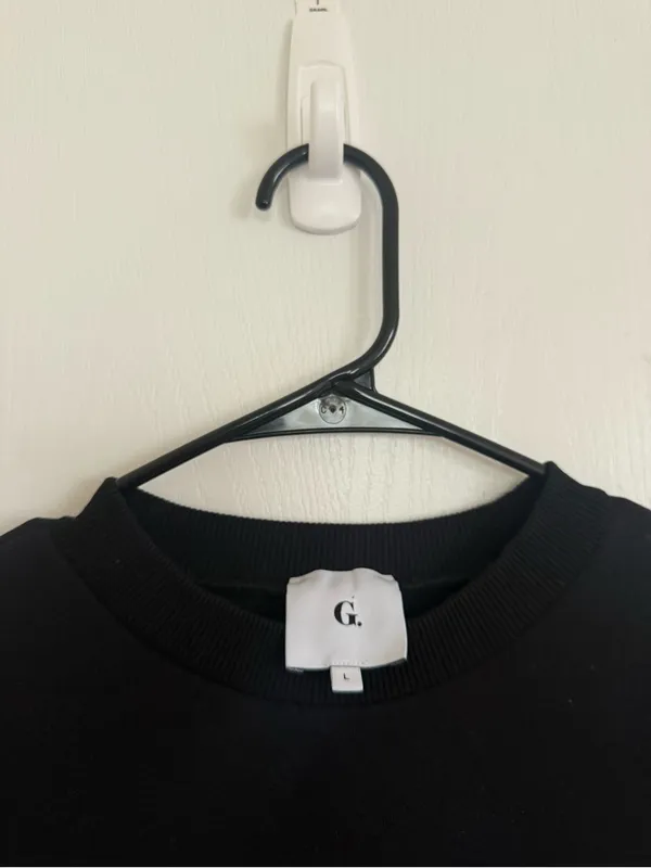 G Label by Goop Cutler Puff Sleeve Sweatshirt in Black - Image 3