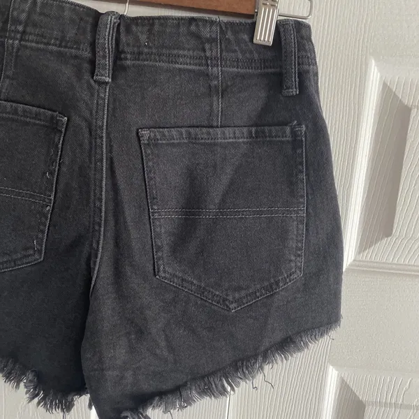 We The Free Curvy High Rise Denim Shorts Size 25 Black‎ Frayed Raw Hem Cotton - Image 5