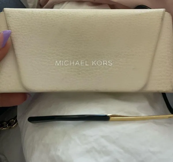 Michael Kors Sunglasses And Case - Image 4