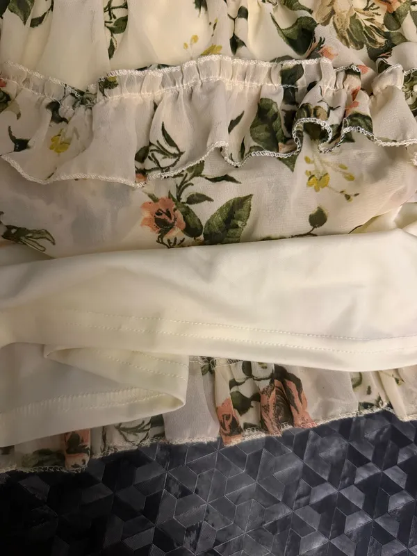Justify Cream Floral Tiered Ling Sleeve Ruffle Dress - Image 5