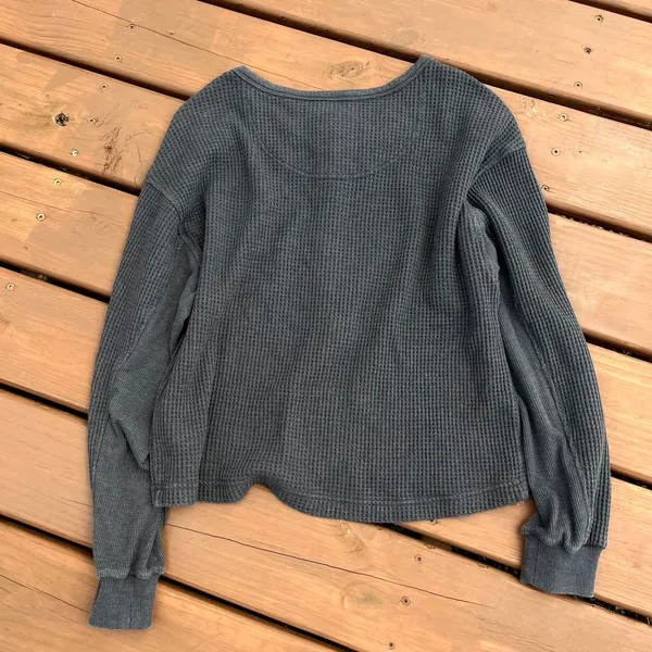 Aerie Shirt Crop Henley Top Charcoal Grey Waffle Knit Thermal Long Sleeve S - Image 5
