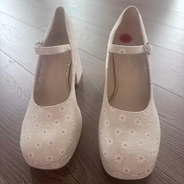 Madden Girl Mantel Mary Jane Platform Pump Daisy Ditsy Floral Coquette Lolita 10 - Image 6