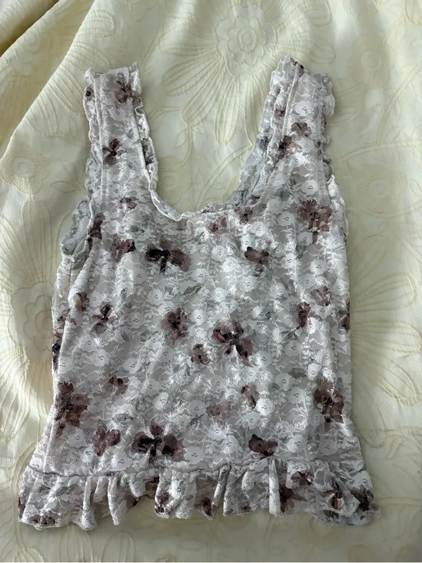 Floral Lace Ruffle Tank Top - Soft Ivory with Dusty Rose - Image 2