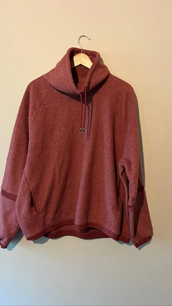 Nike Women’s Sherpa Fleece Mock Neck Sweatshirt Maroon Red Pullover Size XL - Image 3