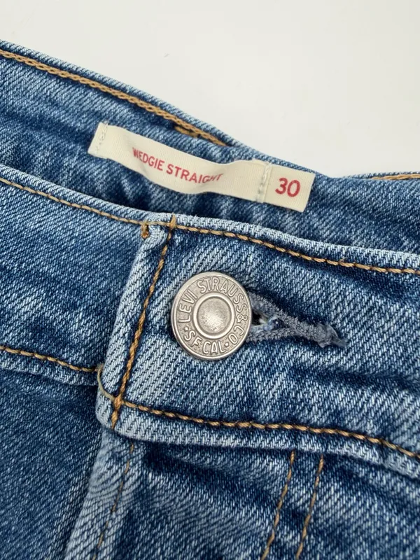 Levi's Jeans Womens 30 Blue Medium Wash Wedgie Straight Stretch Button Fly Ankle - Image 3