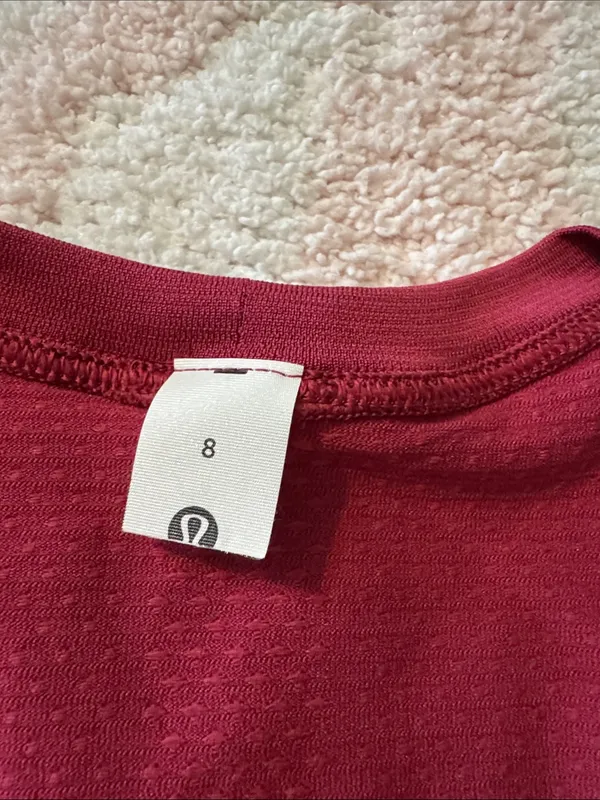 lululemon athletica textured swiftly tee in wine red - Image 2