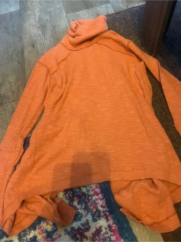 We the free Rust Orange Turtleneck split back - Image 8